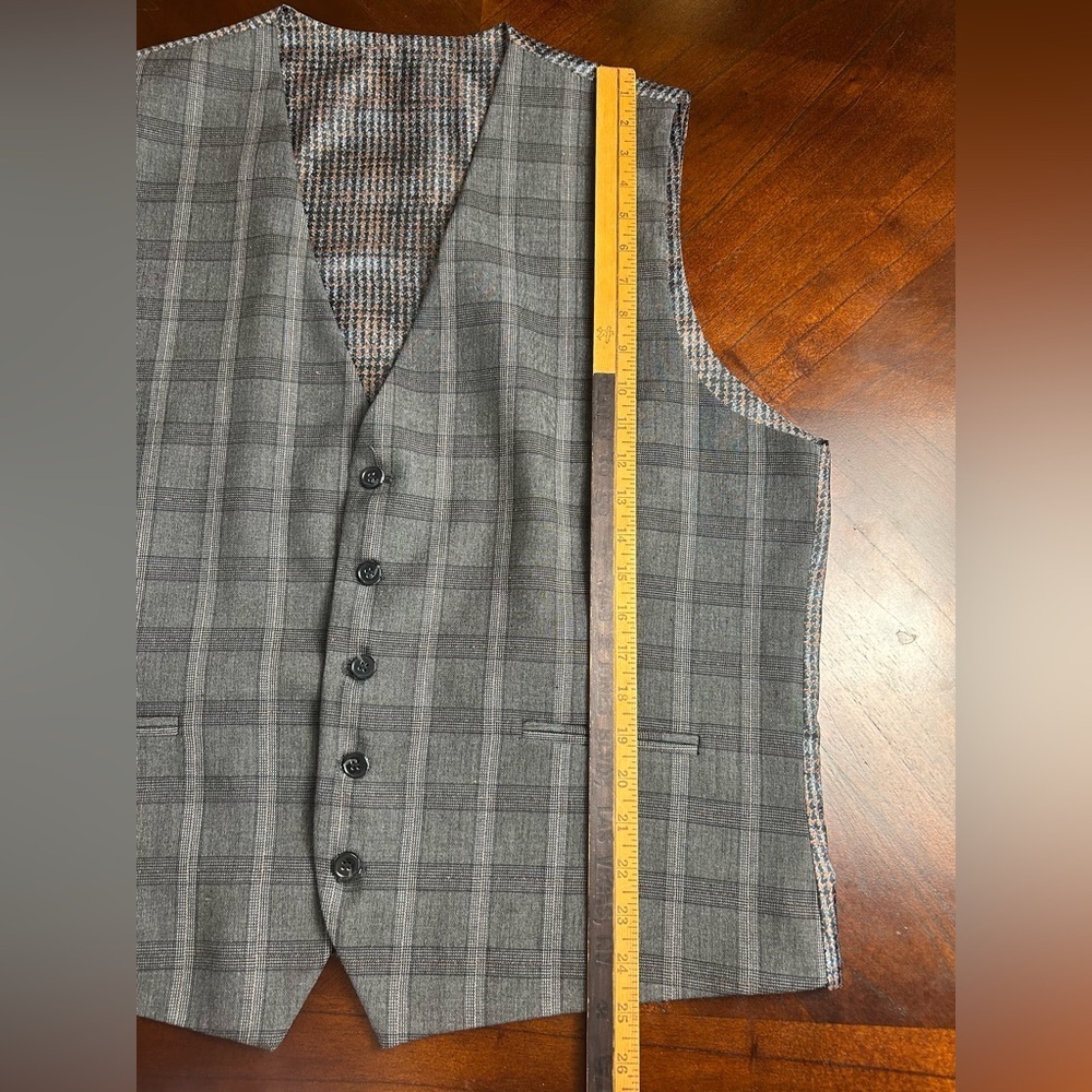 Vercini Classic Gray Checkered Men's Vest size 60 - Picture 3 of 7